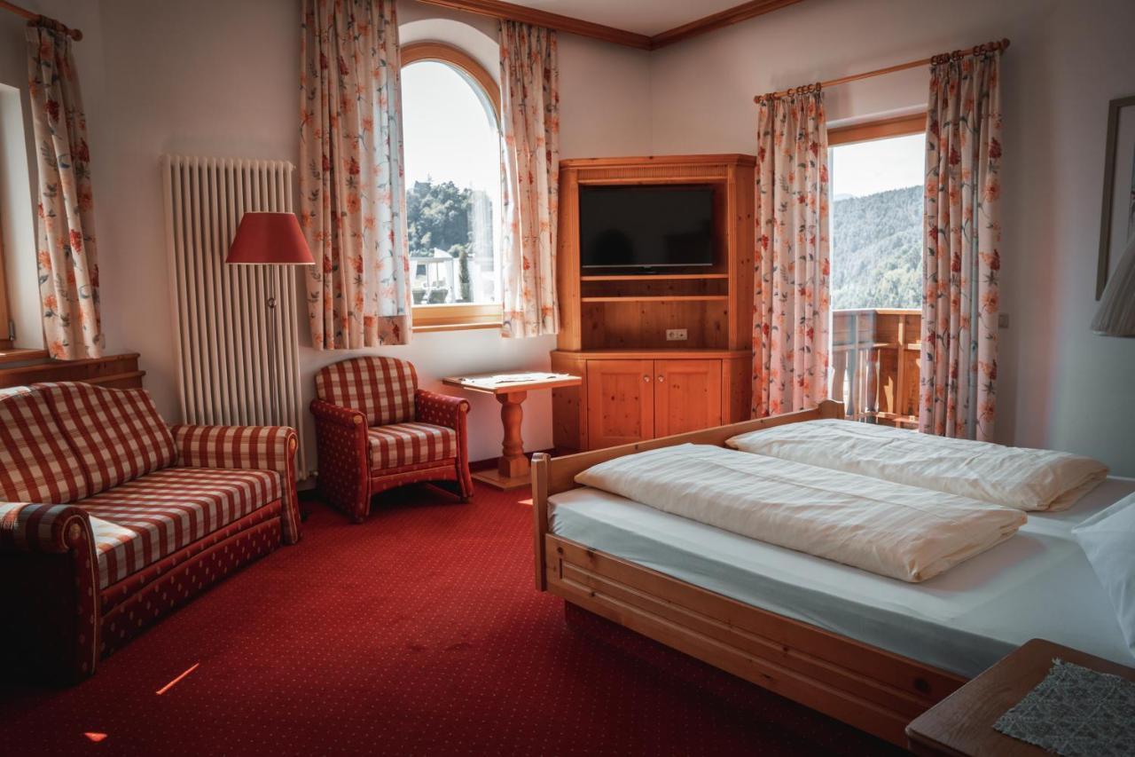 Hotel Sonnenhof Кастелрото Екстериор снимка