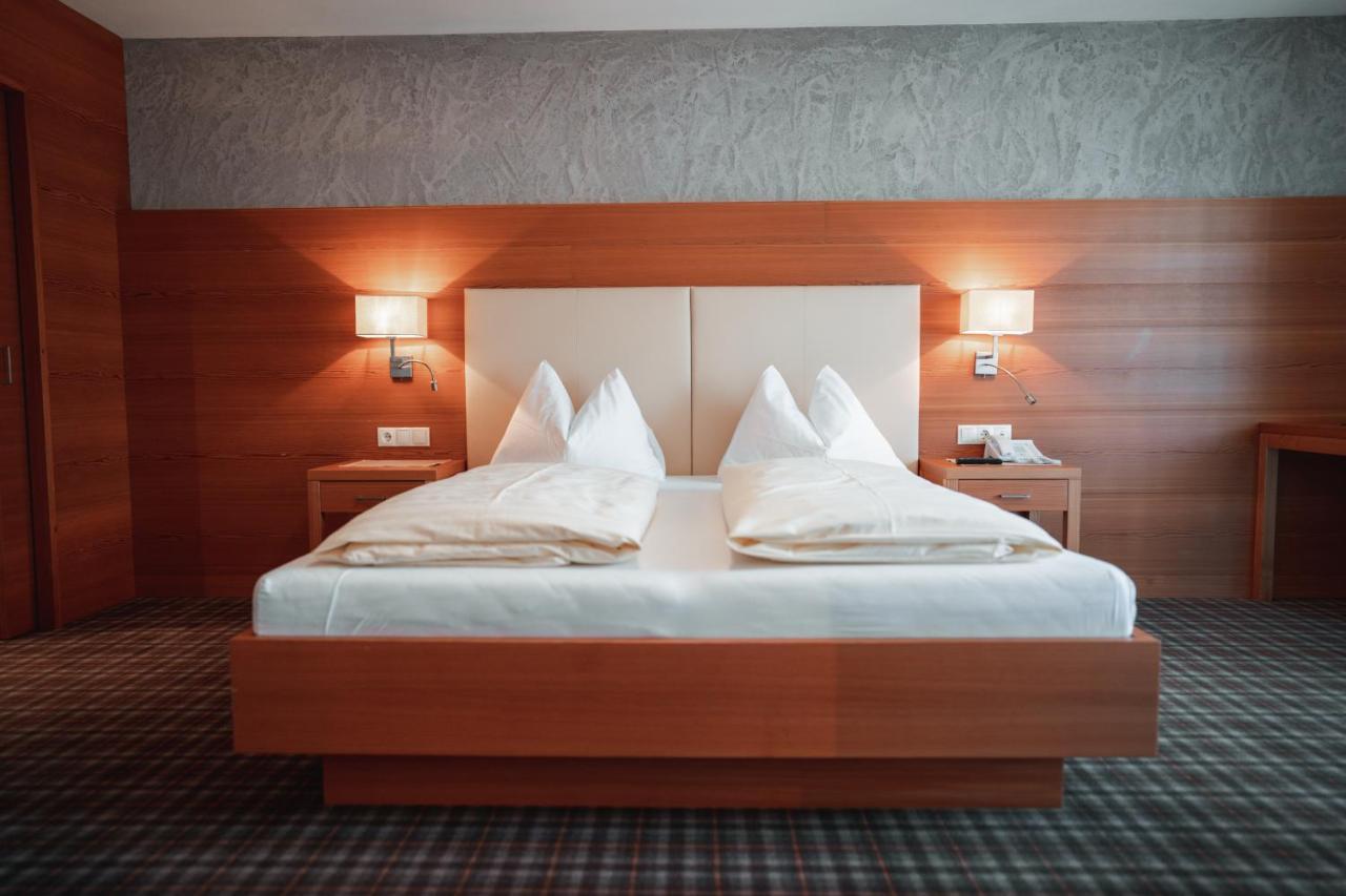 Hotel Sonnenhof Кастелрото Екстериор снимка