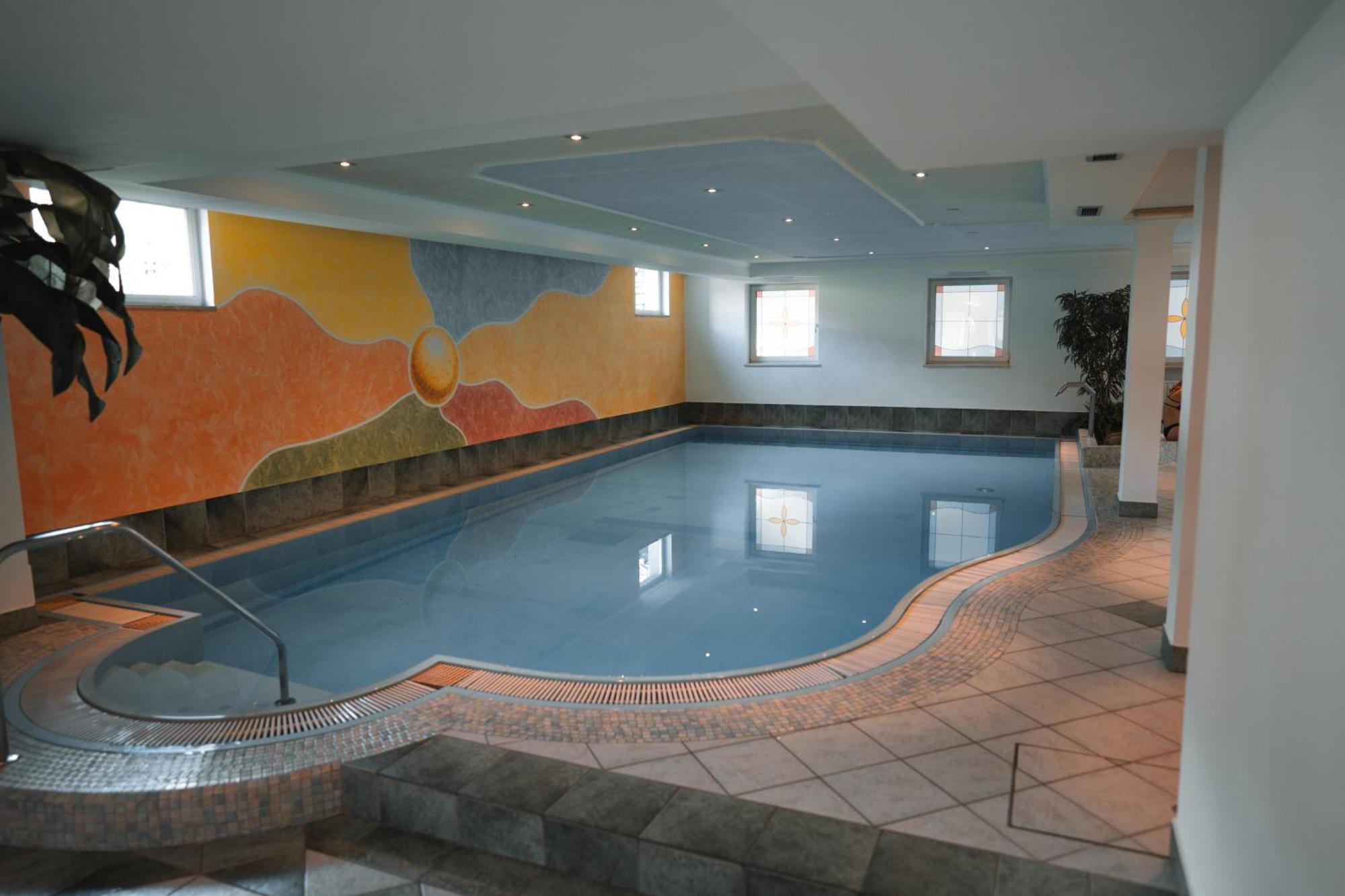 Hotel Sonnenhof Кастелрото Екстериор снимка